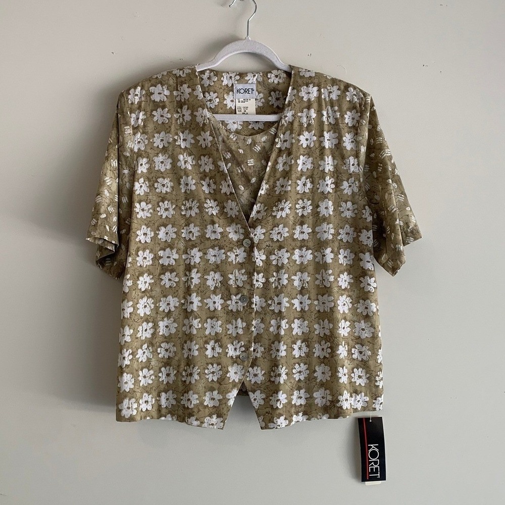Vintage Koret Floral Button-Up Blouse Women's Short Sleeve Top 18